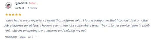 Five-star review by Ignacio B. saying Intch showed him companies and jobs he couldn't find on other job platforms, and that customer service is excellent.